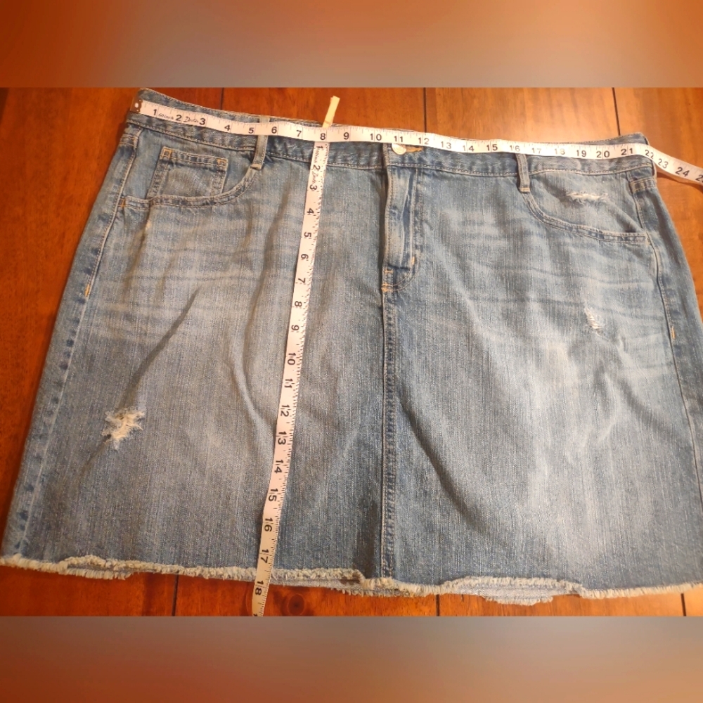 Denim Blue Skirt - Old Navy - Plus Size 20 - Picture 3 of 3